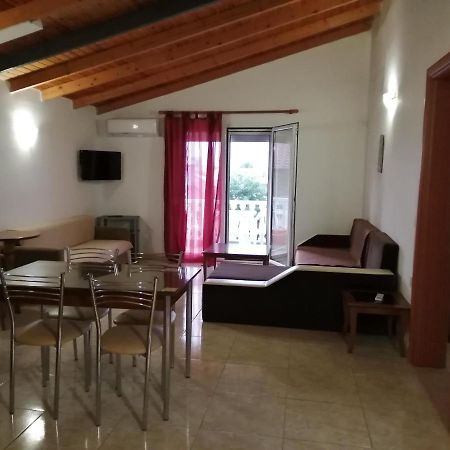 Irini Apartments Keramotí Zewnętrze zdjęcie