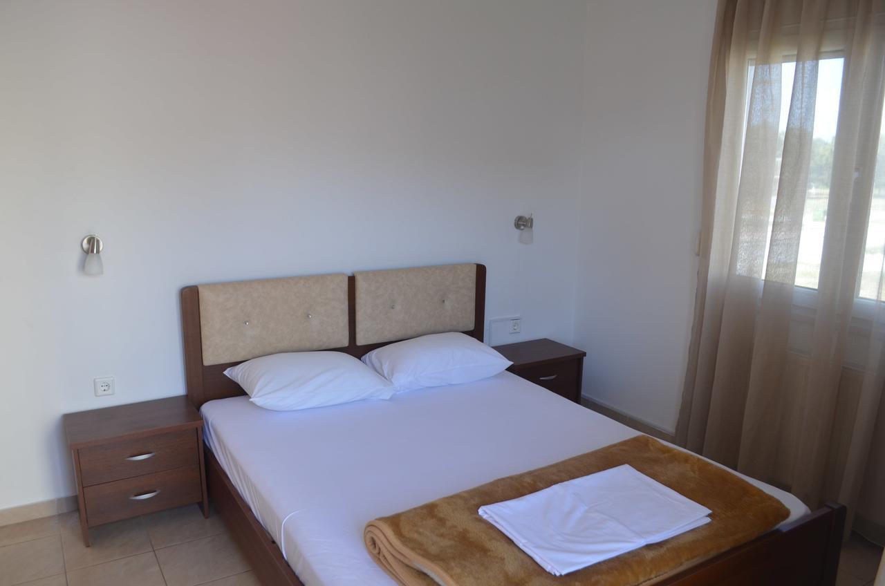 Irini Apartments Keramotí Zewnętrze zdjęcie